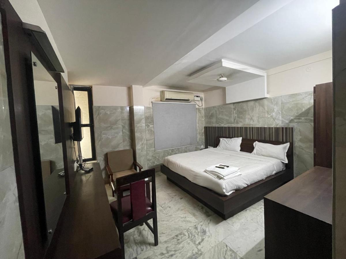 Hotel Joyce Chennai Exterior photo